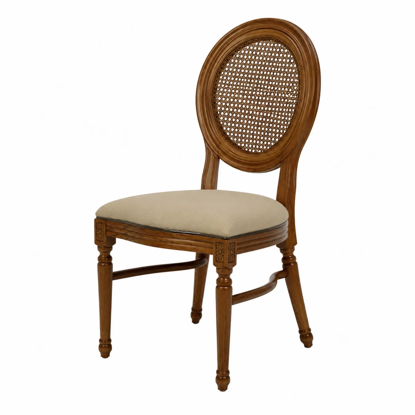 Chaise en bois avec dossier en rotin et assise en tissu beige
